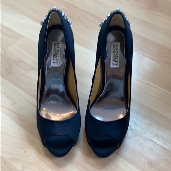 Black heels - Badgley Mischka - size 8.5 - Picture 2 of 4